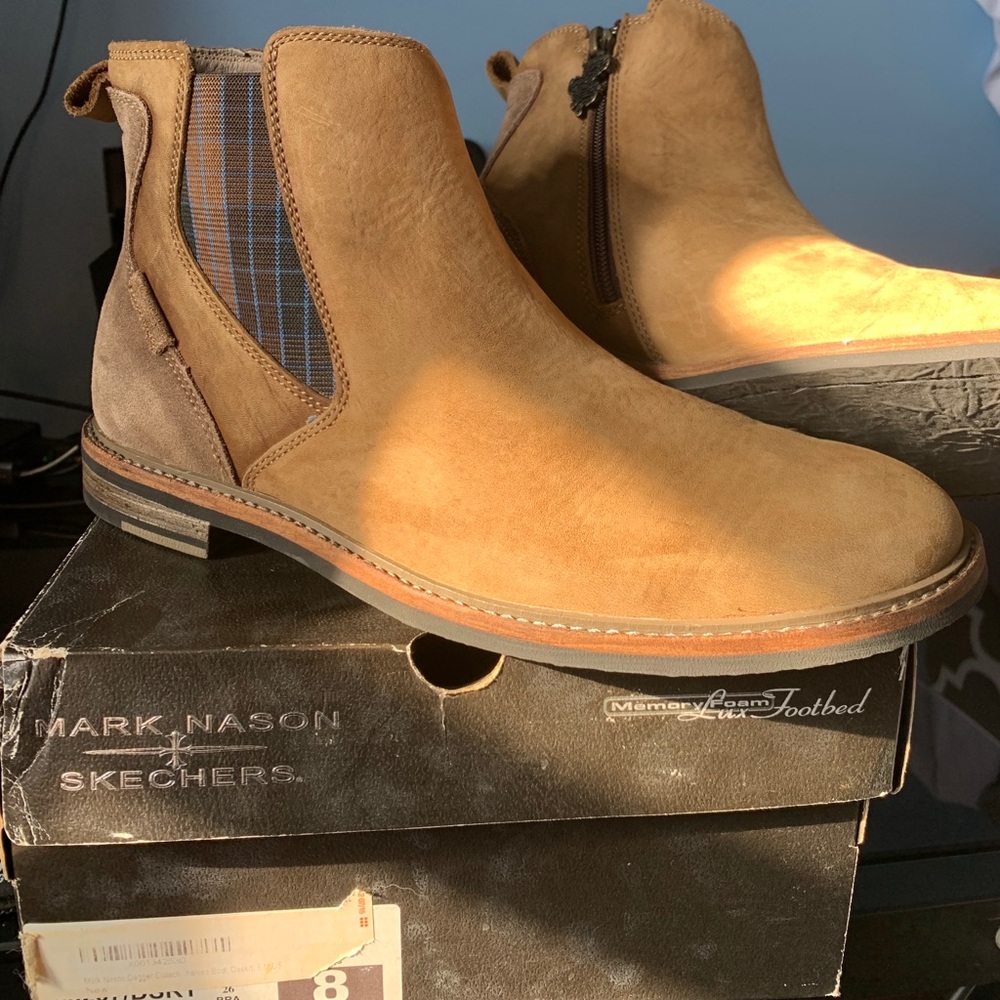 Mark Nason x Sketchers Size 8 Chelsea Boots Rare